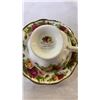 Image 37 : 6 CHINA CUPS AND SAUCERS AND 4 CHINA MUGS