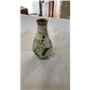 Image 7 : 4 CLOISONNE VASES AND EASTERN PLATE IMARI WARE