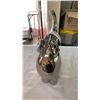 Image 11 : PETITE MAISON WOVEN BASKET, ART GLASS BOWL, AND 2 ELEPHANT FIGURES