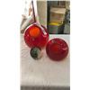 Image 1 : 2 UNIQUE ART GLASS VASES AND ART GLASS JELLYFISH PAPERWEIGHT