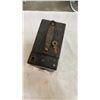 Image 8 : Vintage portrait brownie and hawkeye brownie cameras