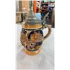 Image 9 : 2 GERMAN STEINS - ONE THEWALT WEST GERMAN
