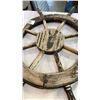 Image 2 : VINTAGE SHIPS WHEEL AND BRASS SHIP FIGURE