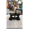 Image 2 : Cast iron and porcelain scale with brass weight set