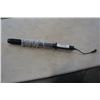 Image 1 : 18" Baton flashlight with charger