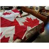 Image 2 : 3 OUTDOOR CANADIAN FLAGS