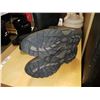Image 6 : As New Ozark Trail waterproof size 11 impermeable boots and rubber boots