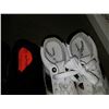 Image 3 : Two pairs of as new size 6 comfort shoes