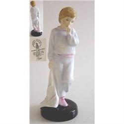 Royal Doulton Figurine - Sleepy Darling #1614553