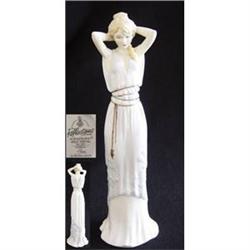 Royal Doulton Figurine -  Sweet Perfume  #1626854