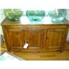 Image 1 : early walnut scalloped buffet #1627188