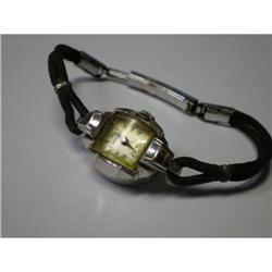 Vintage Ladies Benrus Wristwatch Priced Lowered#1634721