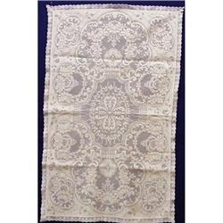 FABULOUS  ANTIQUE FLORAL  LACE RUNNER #1634972