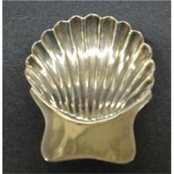 STERLING SHELL SHAPE SMALL DISH #1635000