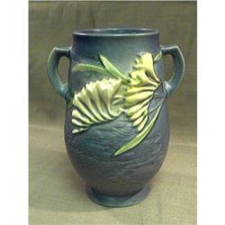 Roseville Vase Freesia 120-7" #1658411