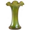 Image 1 : Loetz Creta Papillon Iridescent Green Vase #1615403