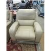 Image 1 : Taupe Bonded Leather Manual Recliner