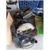 Image 1 : 4 Power Tools - 2 Jigsaws, 1 Skil Saw & 1 Drill