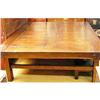 Image 1 : Very Large and Fine Korean Dining Table #1630075