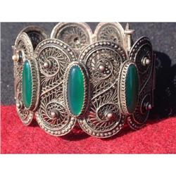 Silver bracelet with 6 green chalcedony stones #1640929