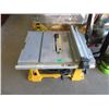 Image 1 : DeWalt Table Saw