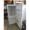 Image 2 : Frigidaire 20 Cubic Foot Upright Freezer