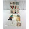 Image 2 : 2 Plastic Holders With 16 Bobby Hull Hockey Cards, Various Years