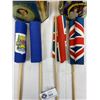 Image 2 : Nice Vintage Royalty Commemorative Lot, Tins, Flags, Dishes