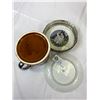 Image 2 : Collectible Lot Of Mug, 2 Dishes And Picture Frame