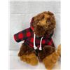 Image 2 : 2 Stuffed Lumberjack Sasquatches