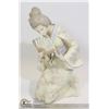 Image 1 : VINTAGE "NAPAL" PORCELAIN LADY