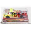 Image 1 : 1:24 DIE CAST NASCAR #44 TERRY LABONTE