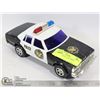 Image 1 : VINTAGE POLICE CAR LARGE