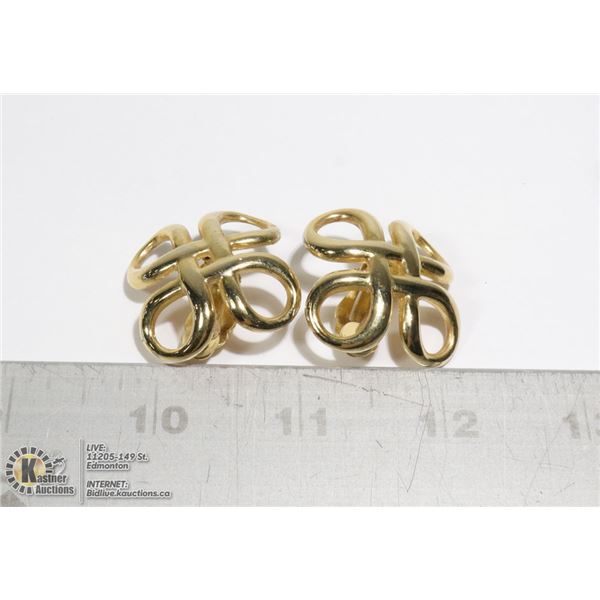 VINTAGE PEARL CLIP EARRINGS