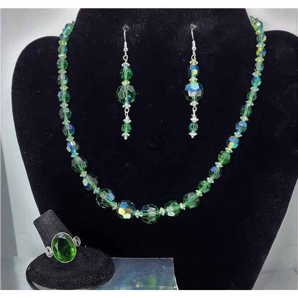 5)  SUIT OF GREEN IRIDESCENT 16" VINTAGE