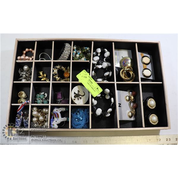 VINTAGE JEWELERY IN DISPLAY