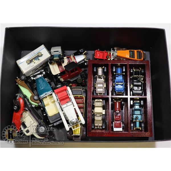 VINTAGE DIECAST CARS WITH WOOD BOX SET