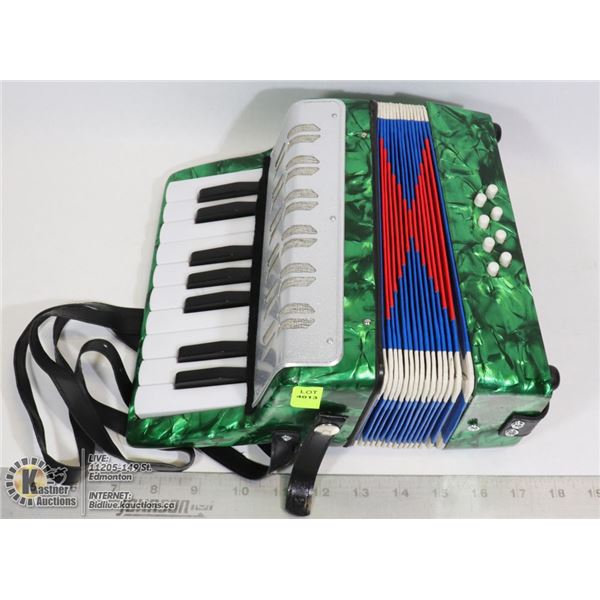 KIDS ACCORDIAN