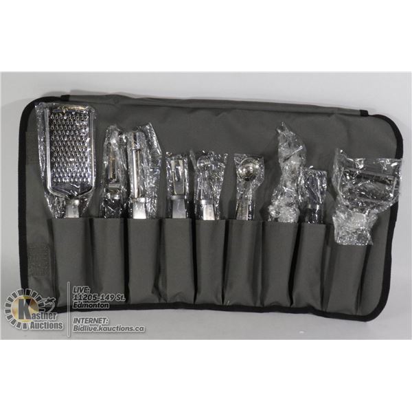 WOLFGANG PUCK GARNISHING KIT