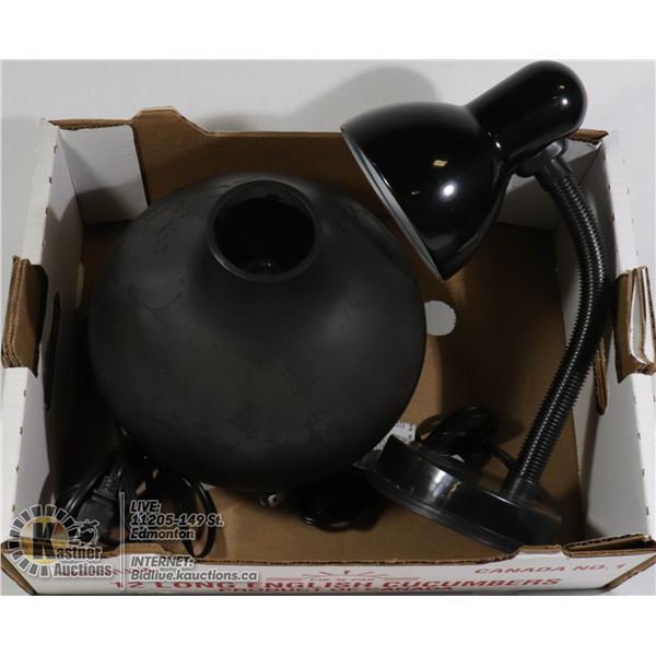 LAMP DUO: GLASS TABLE LAMP AND DESK LAMP