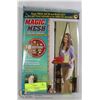 Image 1 : MAGIC MESH, HANDS-FREE SCREEN DOOR
