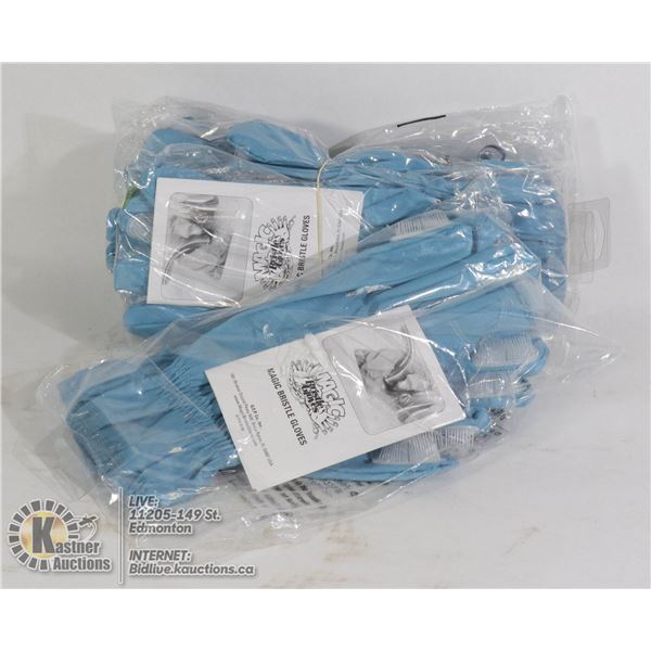 4 PAIRS OF MAGIC BRISTLE GLOVES (HAS BRISTLES ON