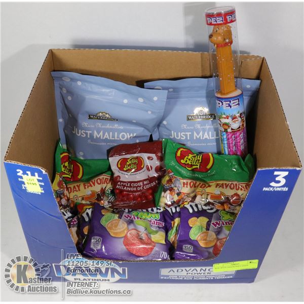 BOX WITH ASSORTED CANDY