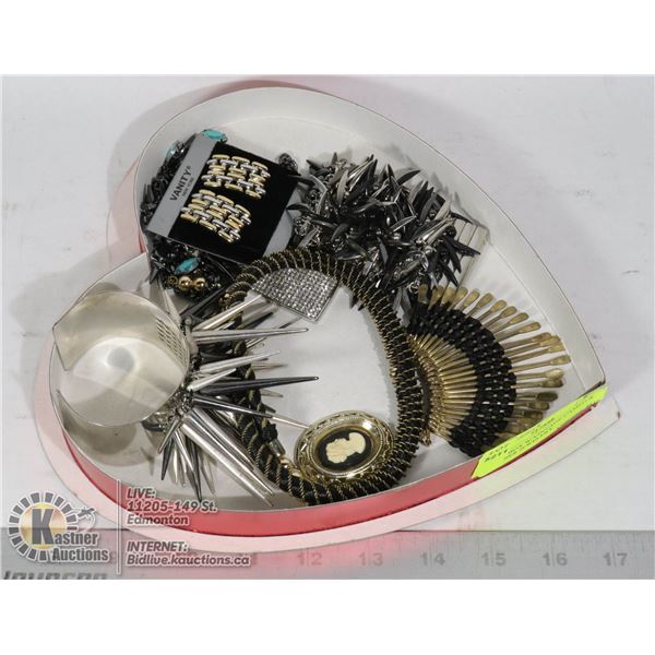 HEART BOX W/VINTAGE CAMEO & DESIGNER JEWELERY