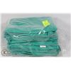 Image 1 : BAG OF GREEN PROFESSIONAL 100 COTTON WIPING/