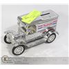 Image 1 : ERTL DIE CAST TRUE VALUE 1913 MODEL T