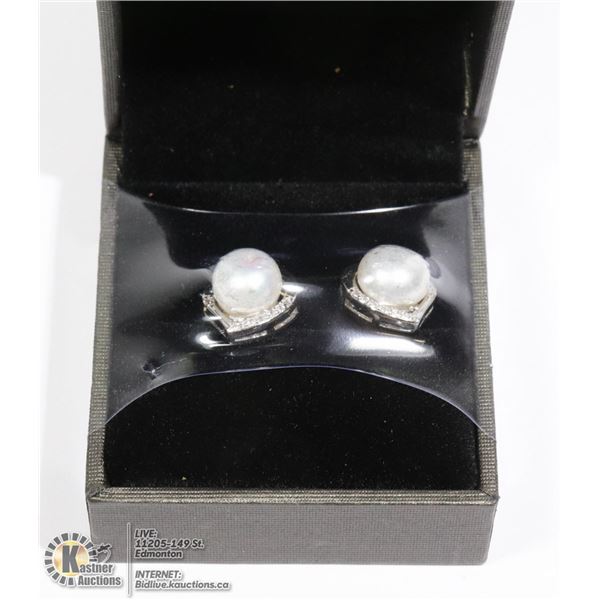 FRESH WATER PEARL EARRINGS