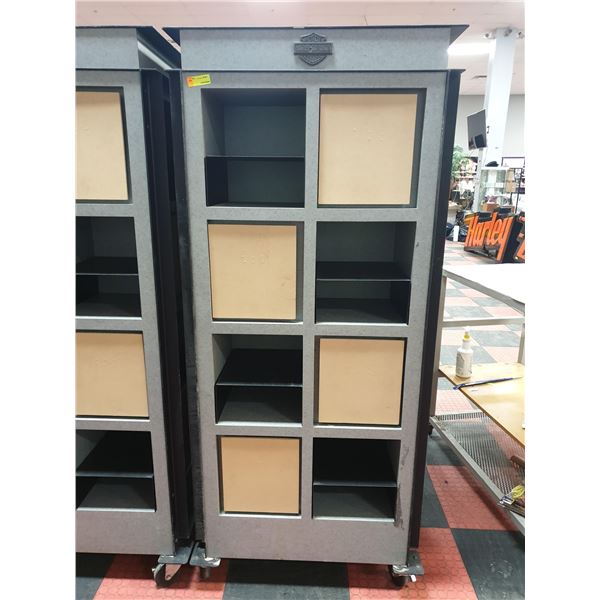 HEAVY DUTY HARLEY DAVIDSON DISPLAY RACK ON WHEELS