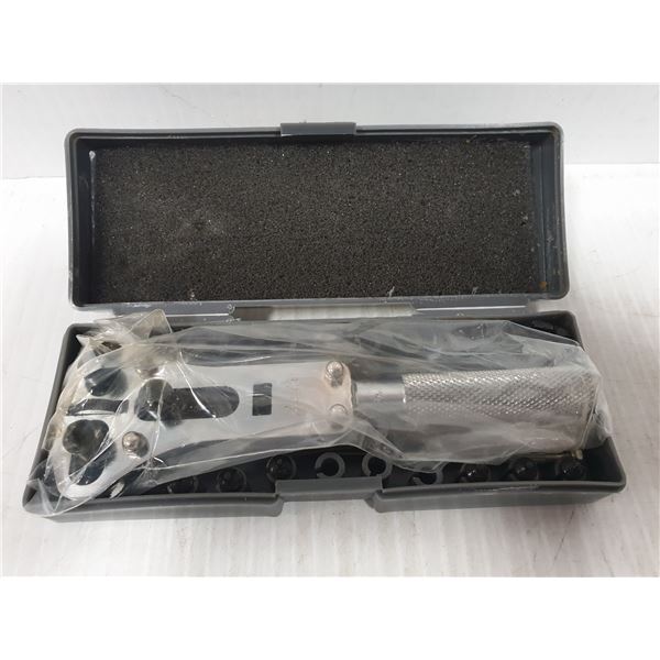 WATCH BATTERY TOOL KIT