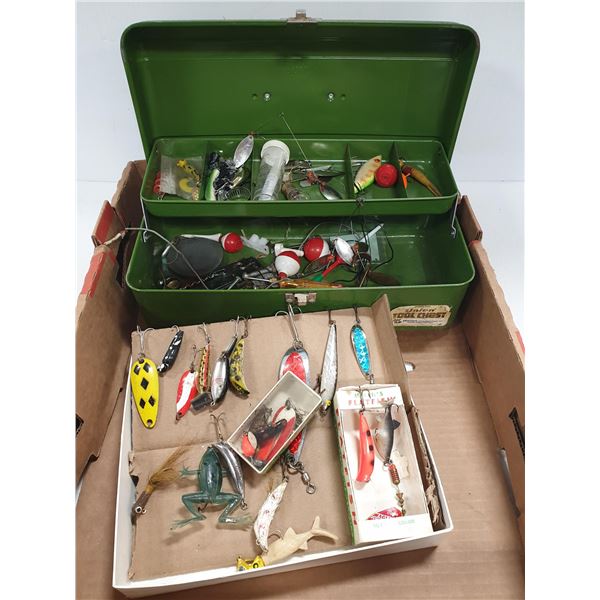 FISHING TACKLE BOX AND MANY LURES INCLUDES LEN
